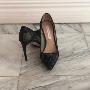 Diane Von Furstenberg pumps size 38